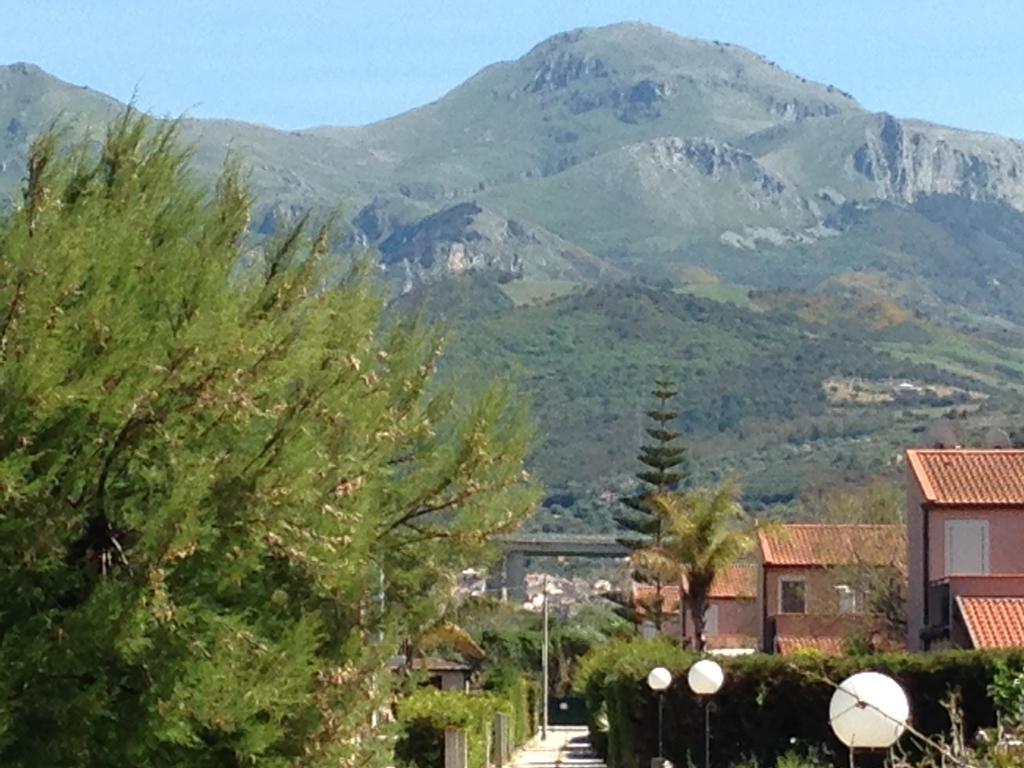 Casa Delle Salinelle Villa Lascari Rum bild